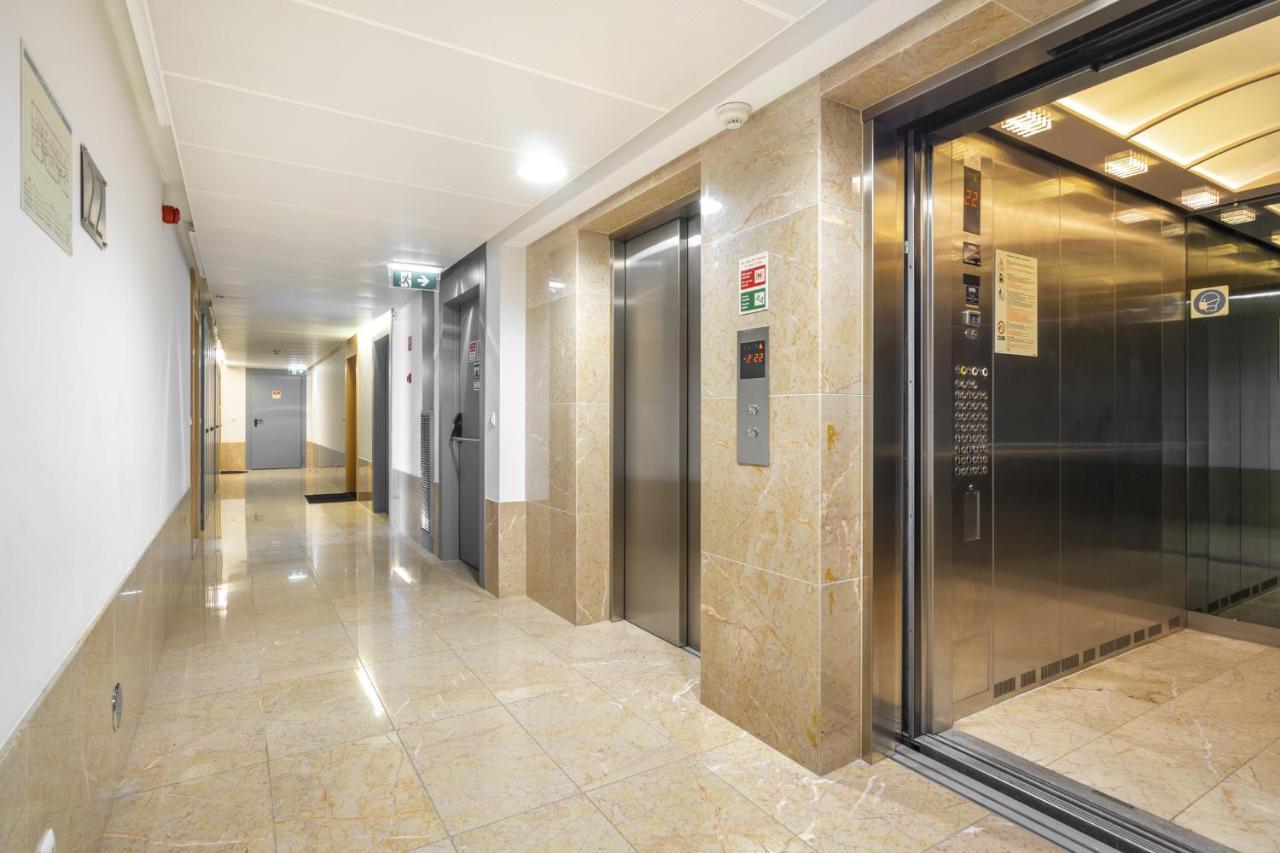 Apartament Whome Panoramic View With Elevator, Ac, Garage Perfect For Families & Business Travellers *