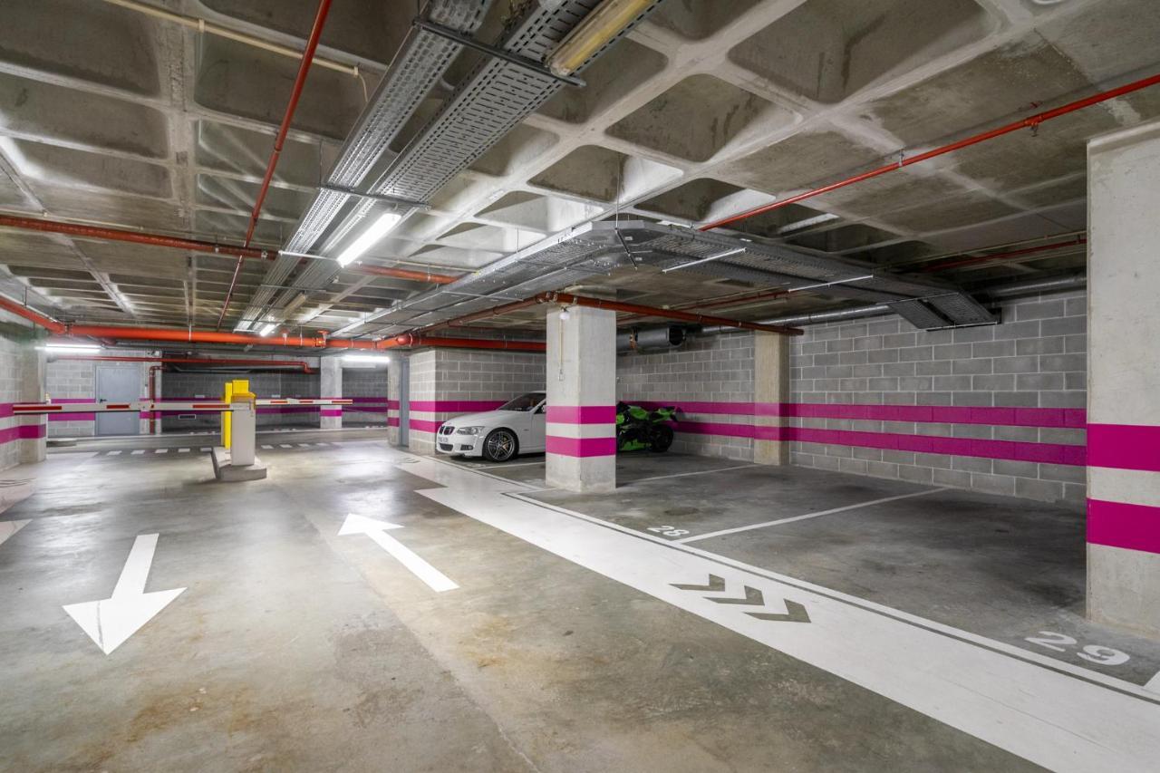 Whome Panoramic View With Elevator, Ac, Garage Perfect For Families & Business Travellers * Lizbona